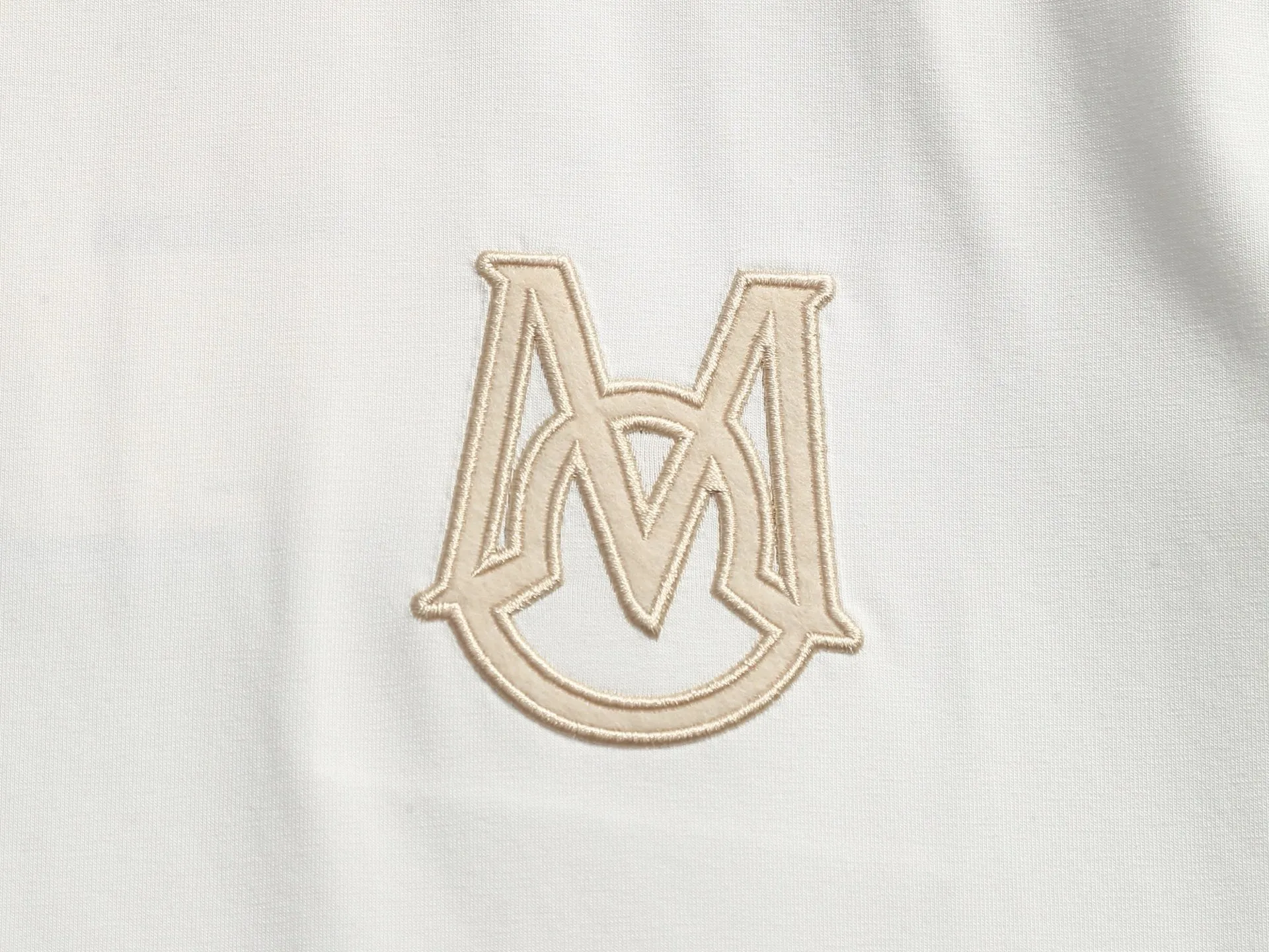 2026 New Arrival Same Style👫 T ， ！ ， ， logo ！ ， Versatile， ， ！ ！ Classic Versatile T ， logo ！ ！ Quality ， ！！ ：Black White Blue Light Green Size：S M L XL XXL
